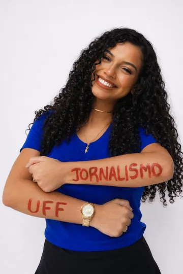 Beatriz Martins — Aprovada em Jornalismo UFF