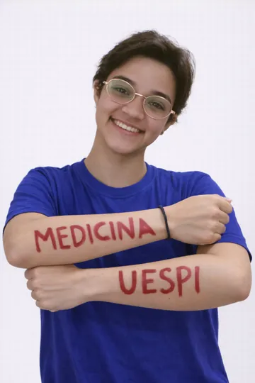 Camila Maroto — Aprovada em Medicina UESPI