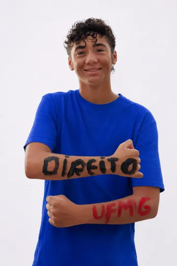 Felipe Imenes — Aprovado em Direito UFMG