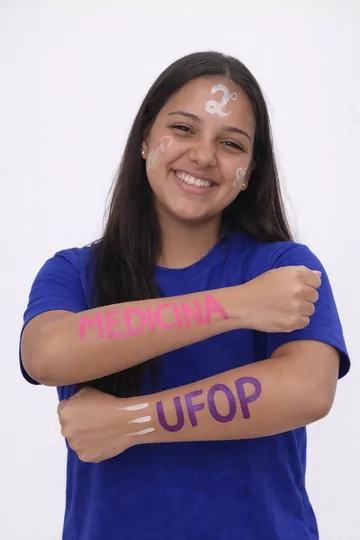 Thaila — Aprovada em Medicina UFOP e UFVJM