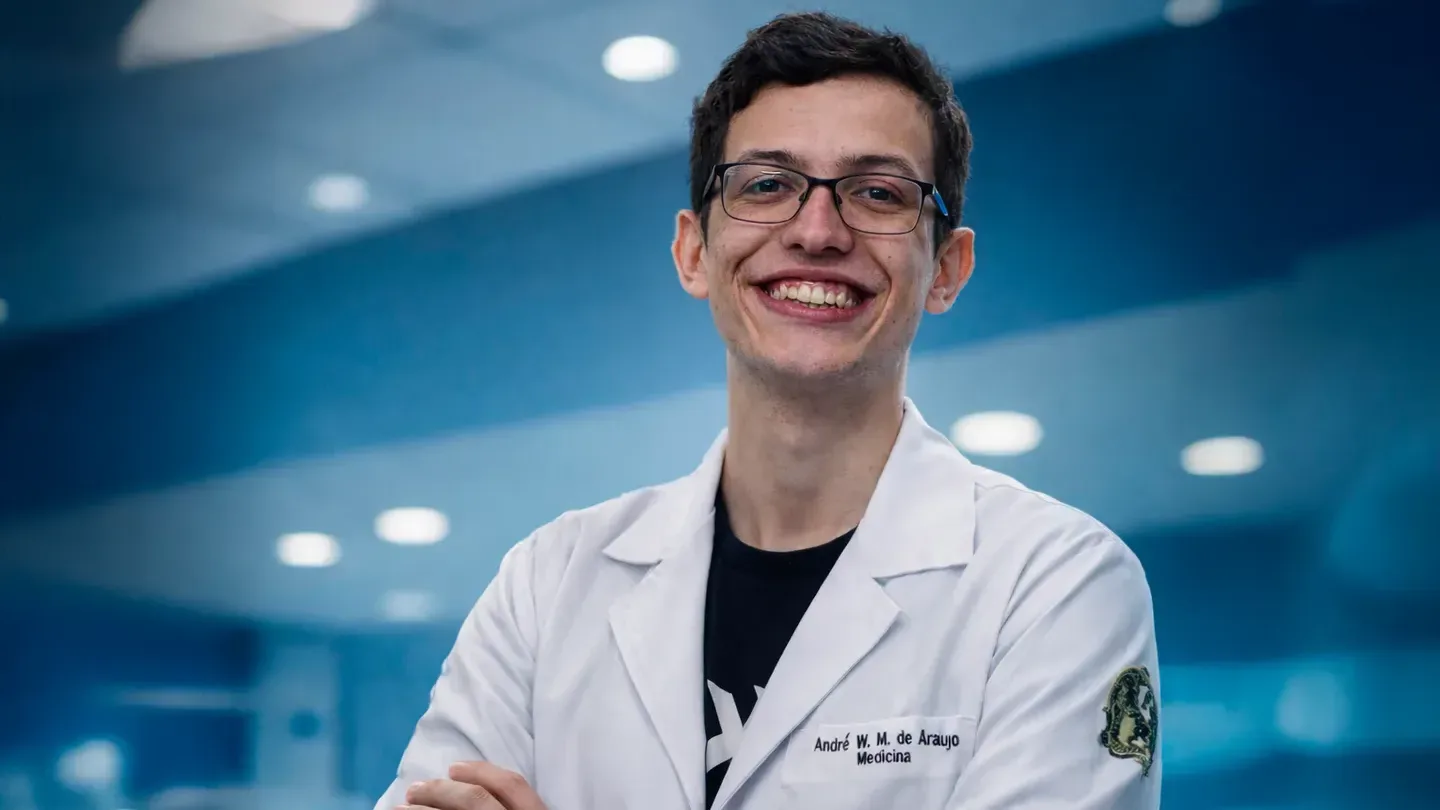 André, 1º lugar em Medicina UFRJ